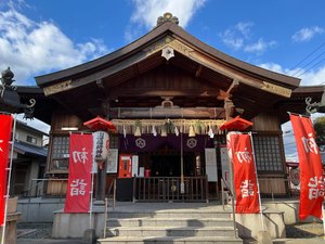 社殿二の鳥居